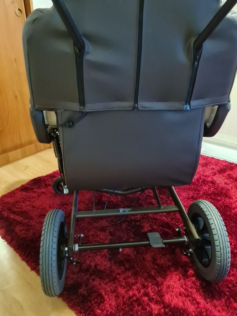 Fotel dla osoby niepełnosprawnej