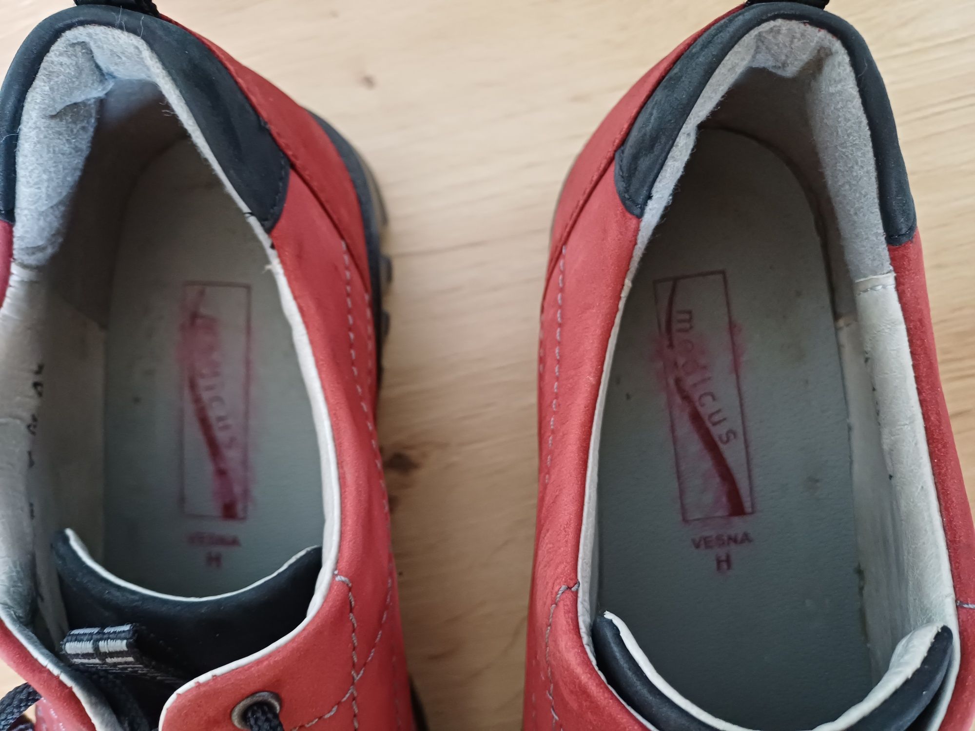 Buty Medicus rozmiar 37 skóra półbuty szerokość tęgość H