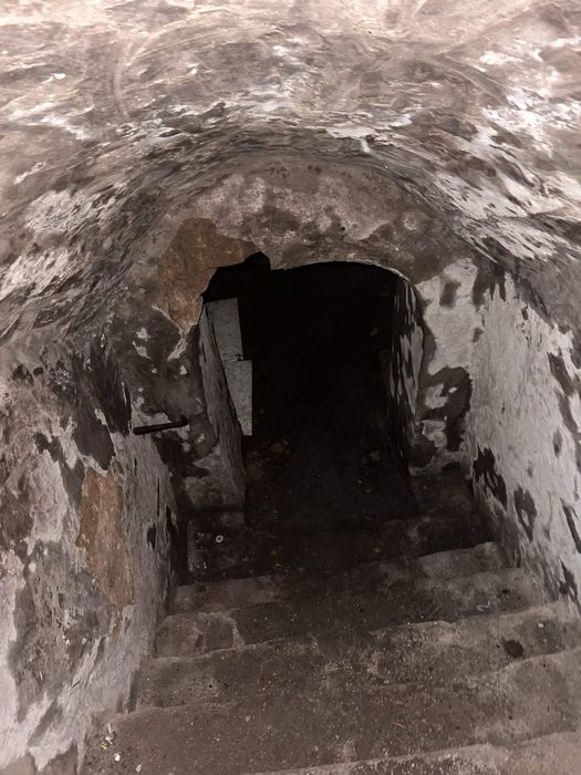 Продам дом 5-ая Ингульская / Эпицентр