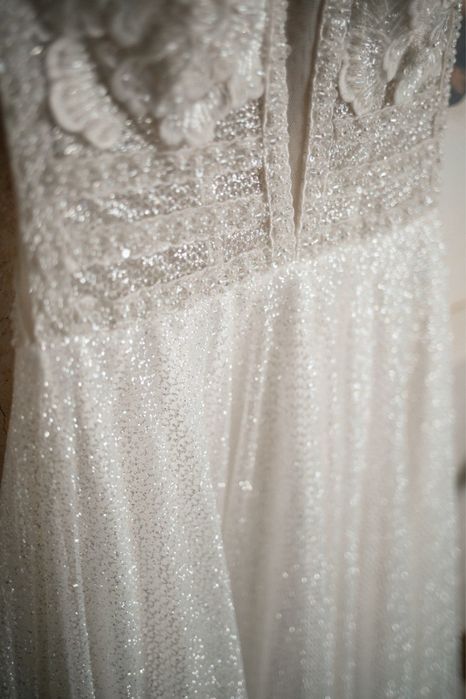 Весільна сукня