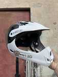 Kask ochronny rowerowy Detar X