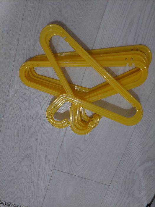 Ikea bagis wieszaki nowe żółte 20 szt