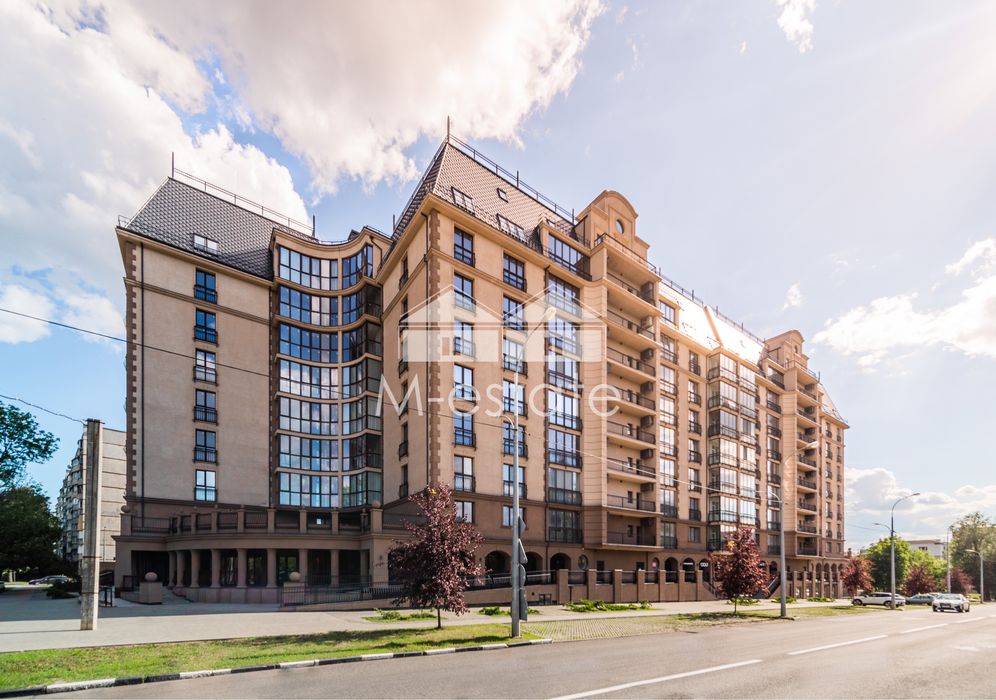 Квартира от собственника  в ЖК Резиденция ,дизайнерский ремонт,мебель