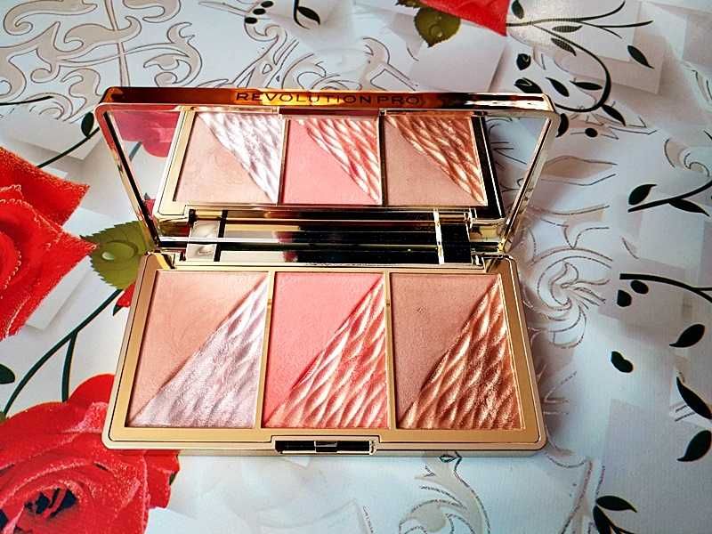 revolution pro crystal luxe peach  royale paleta