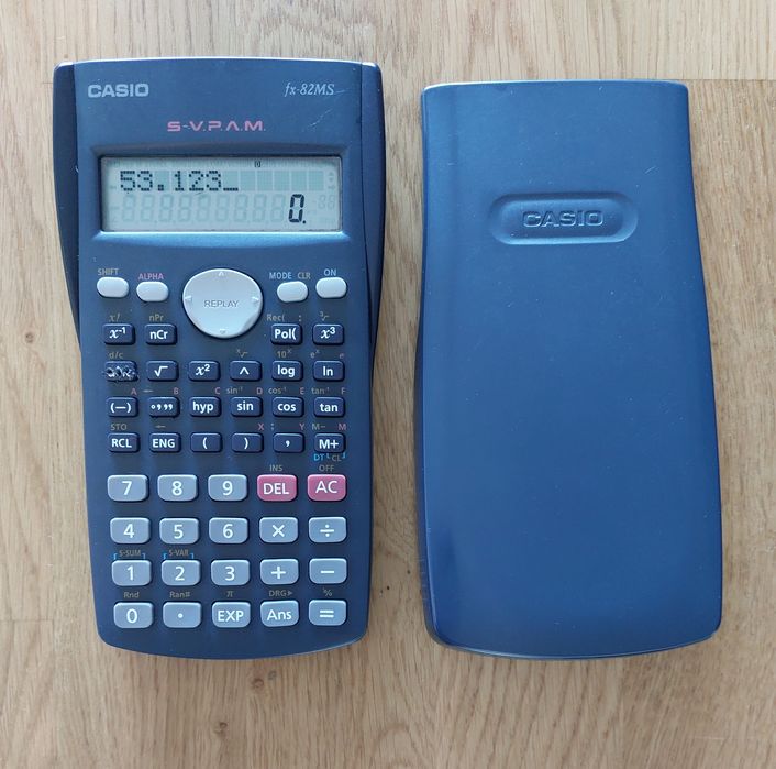 Máquina científica de calcular Casio