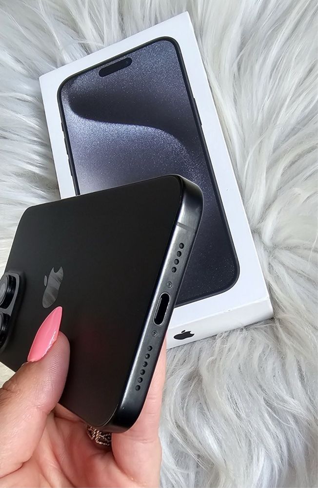 iPhone 15 Pro Max 256GB