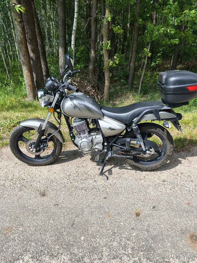 Zipp Torros 125cc (junak , romet)