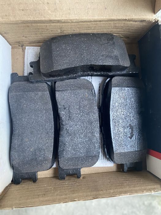 Toyota Camry 30 колодки задні , фільтр салону , фільтр повітряний