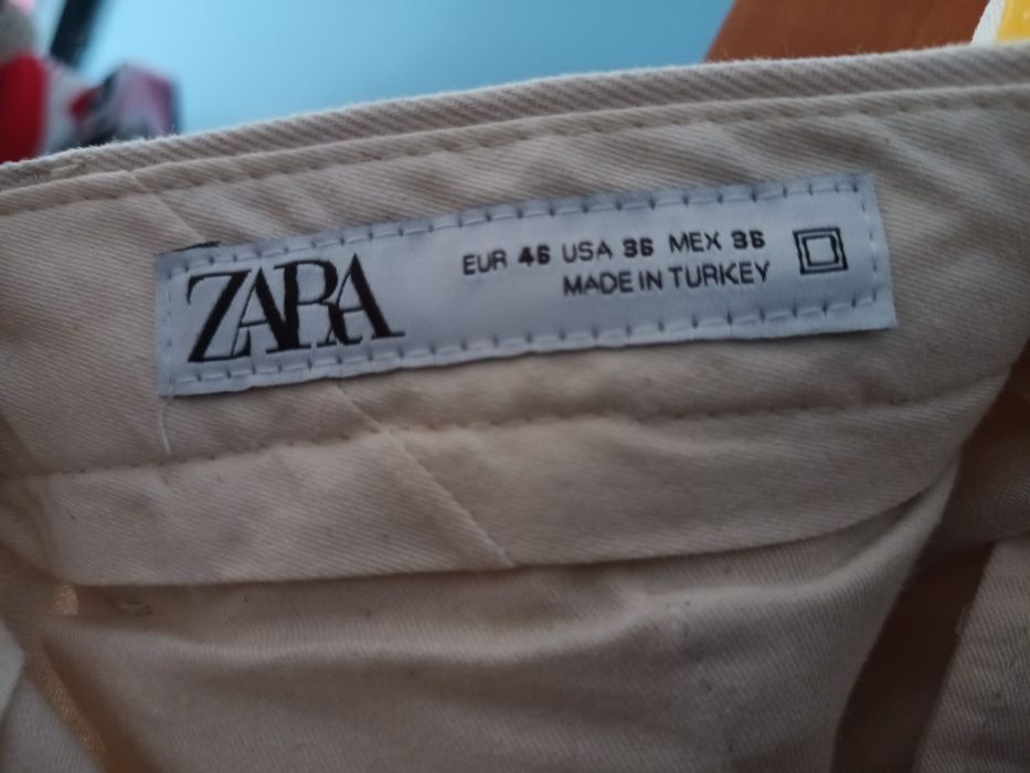 Conjunto calças + blazer para eventos "casual chic"