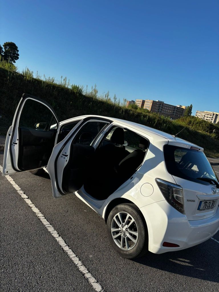Toyota Yaris active ac