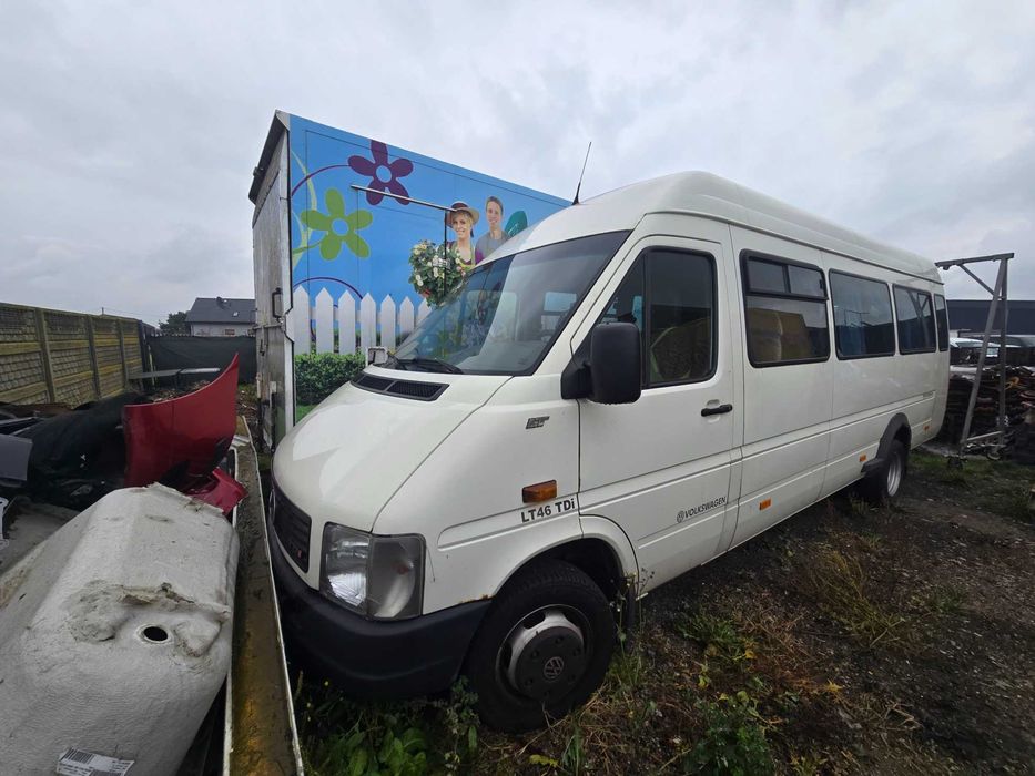 Autobus Volkswagen LT46 uszkodzony silnik