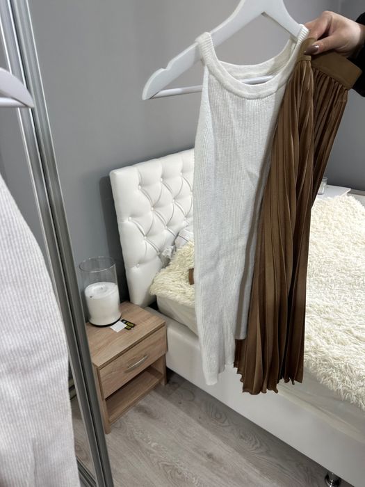 Спідниця пліссе в гірчично шоколадному кольорі