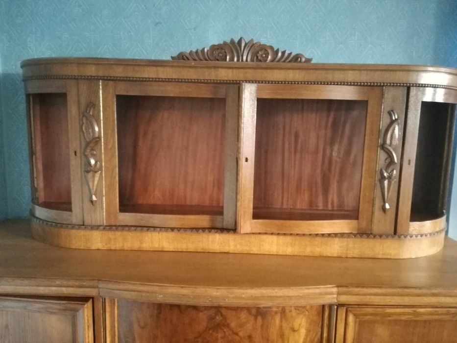 Sprzedam Piękny Kredens