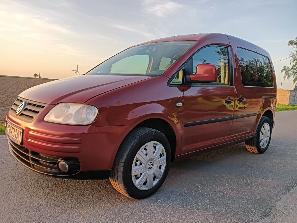 Volkswagen Caddy 1.9 TDI 2004r zklima 5 osobowy