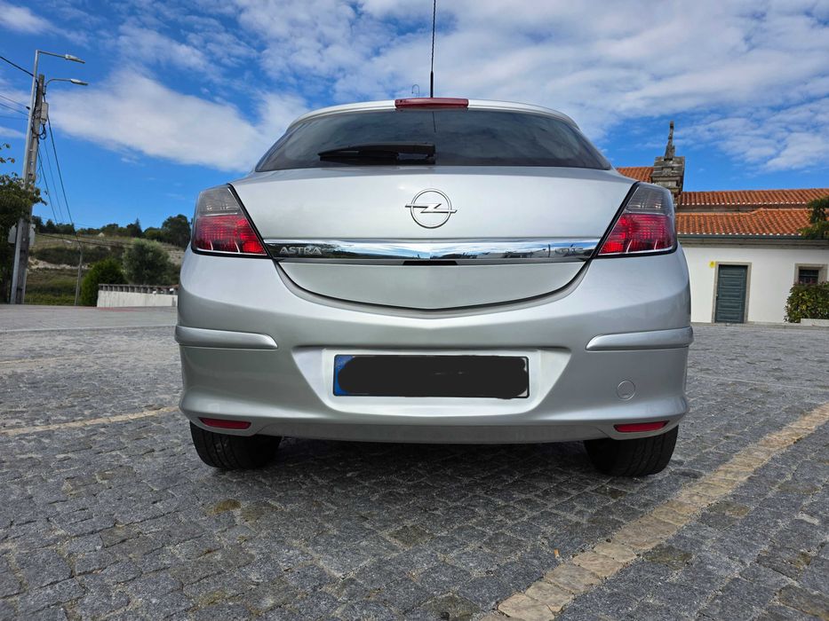 Opel astra GTC 1.3cdti nacional