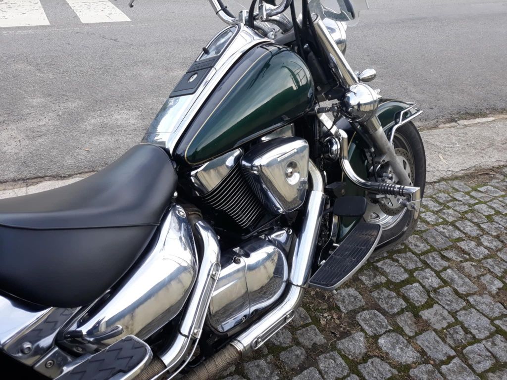 Suzuki intruder 1500 LC 2004