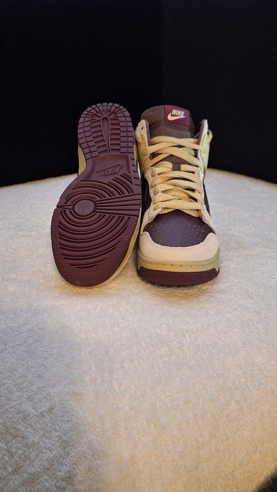 Кросівки WMNS NIKE DUNK High 1985 US8.5  eu40 FD0794 700
