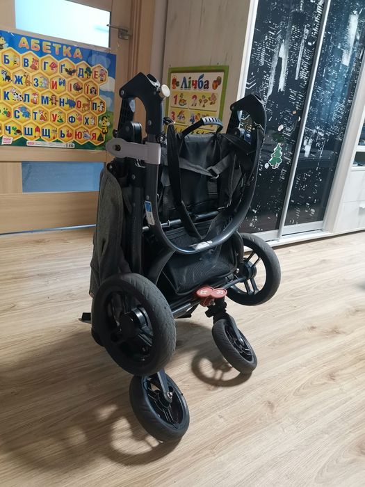 Продам коляску valco baby snap 4