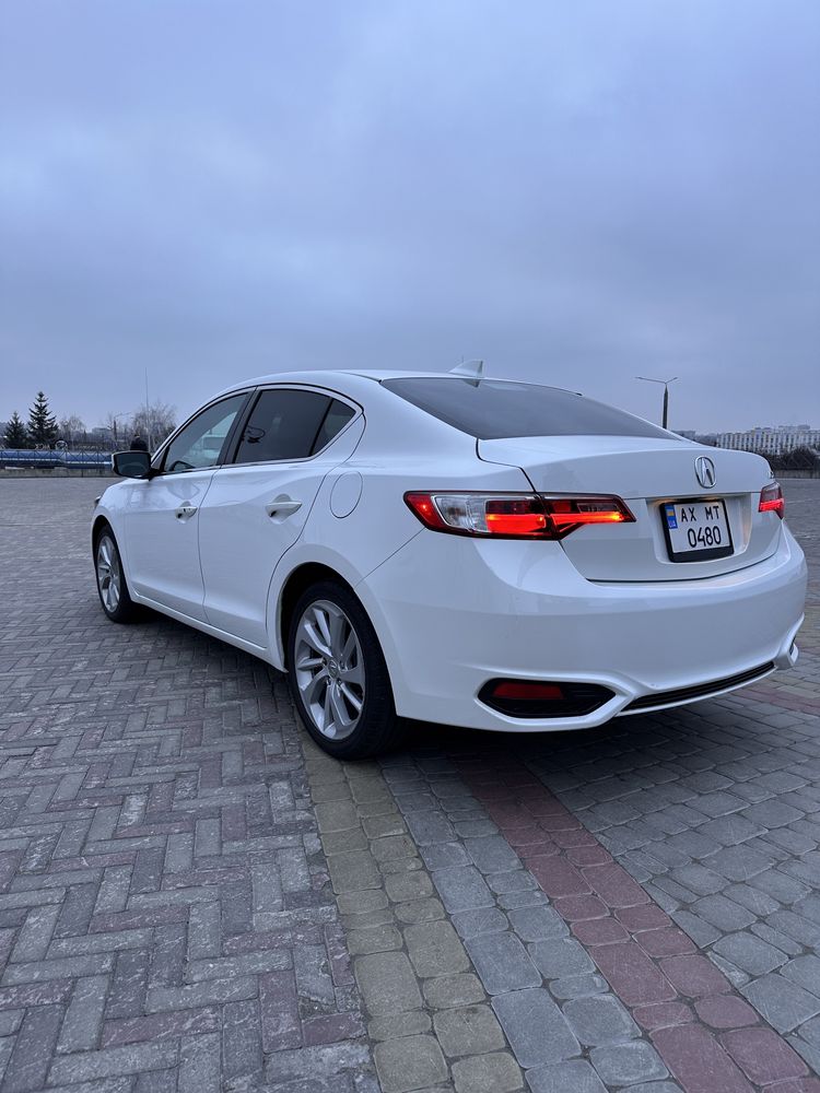 Продам Acura ilx 2018