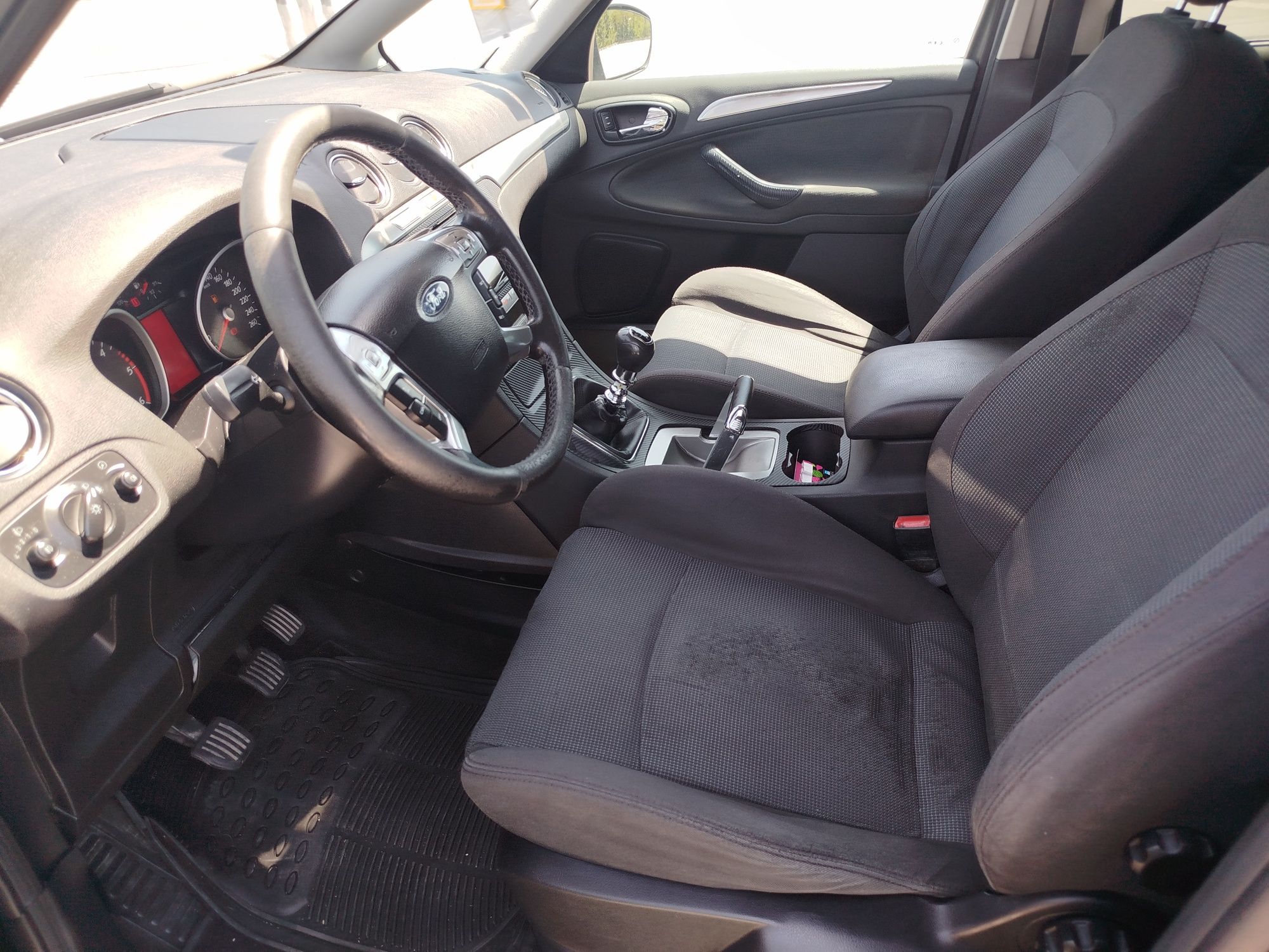 Ford Smax 1,8 Tdci 125 Cv's   5 Lugares 4️⃣2️⃣5️⃣0️⃣