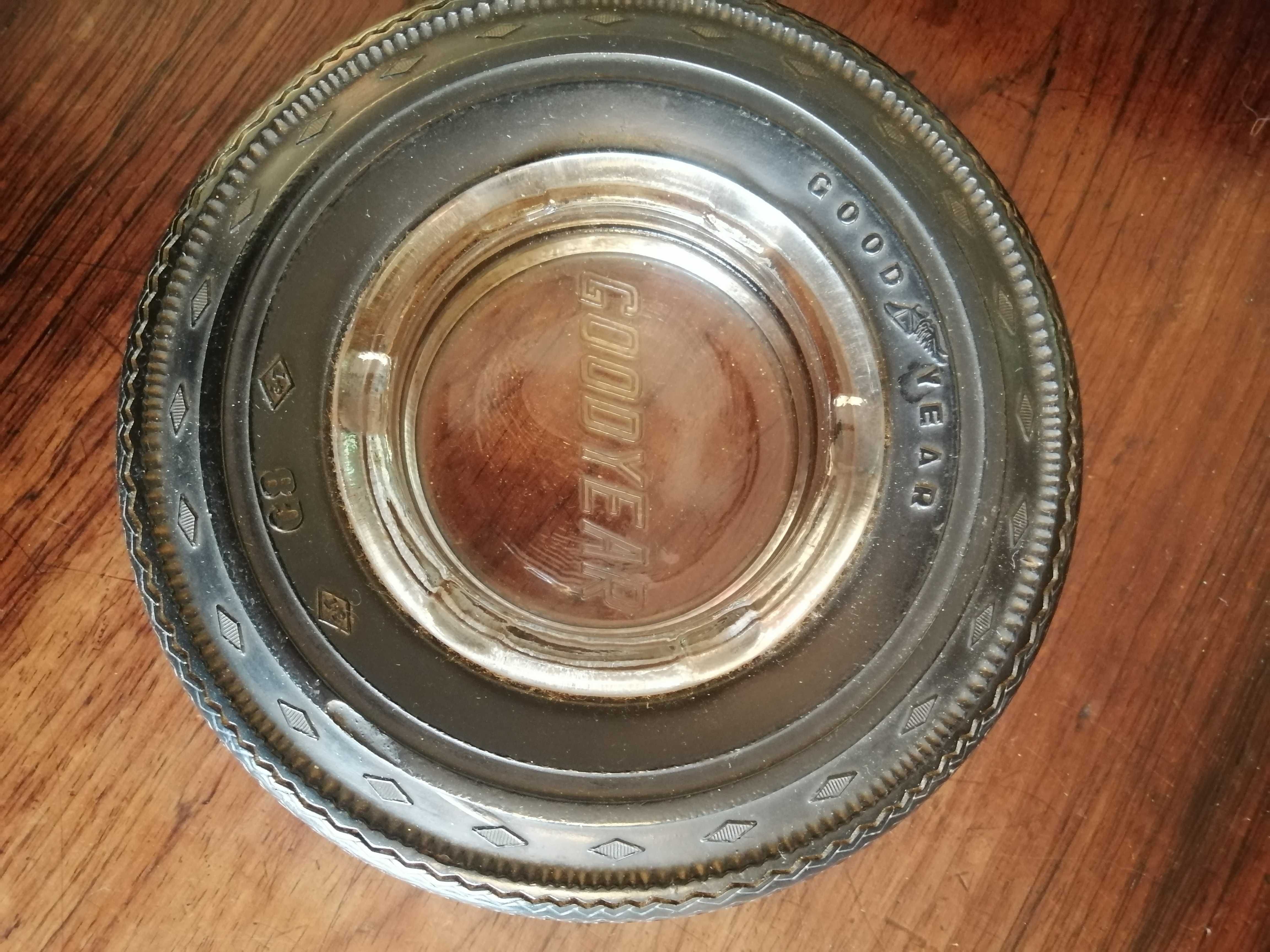 Cinzeiro vintage Goodyear