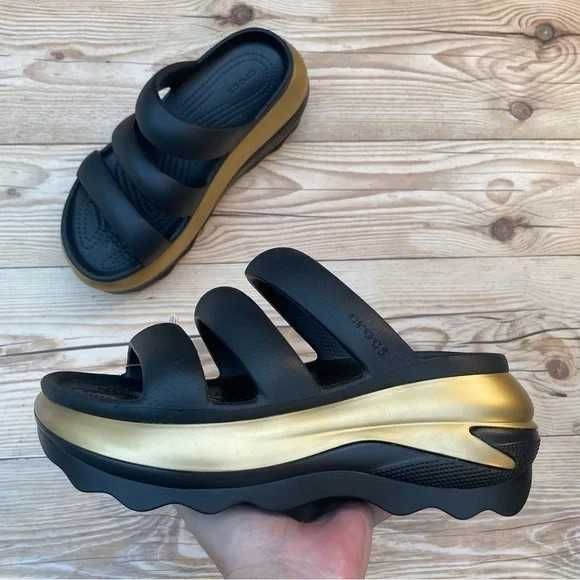 Сандалії Crocs Mega Crush Triple Strap, W8, W9