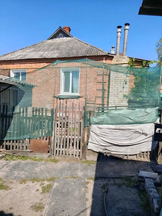 Продам будинок у мальовничому селі Гути ,Богодухівський район