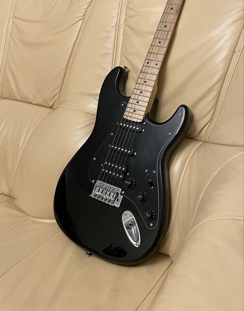 Gitara elektryczna Stratocaster SSH