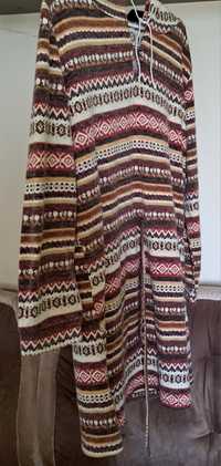 Sukienka swetrowa etniczny wzór boho