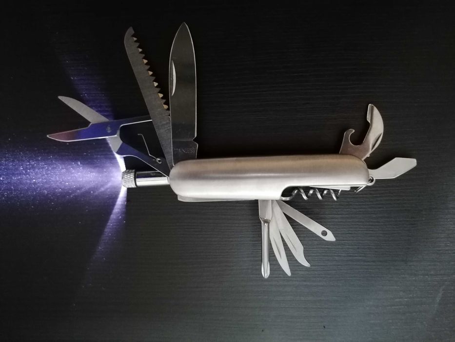 Canivete tipo suíço