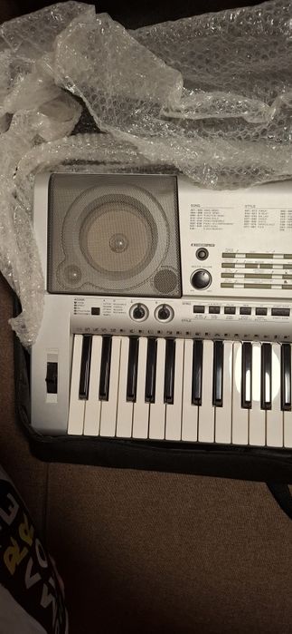 Синтезатор yamaha psr e403
