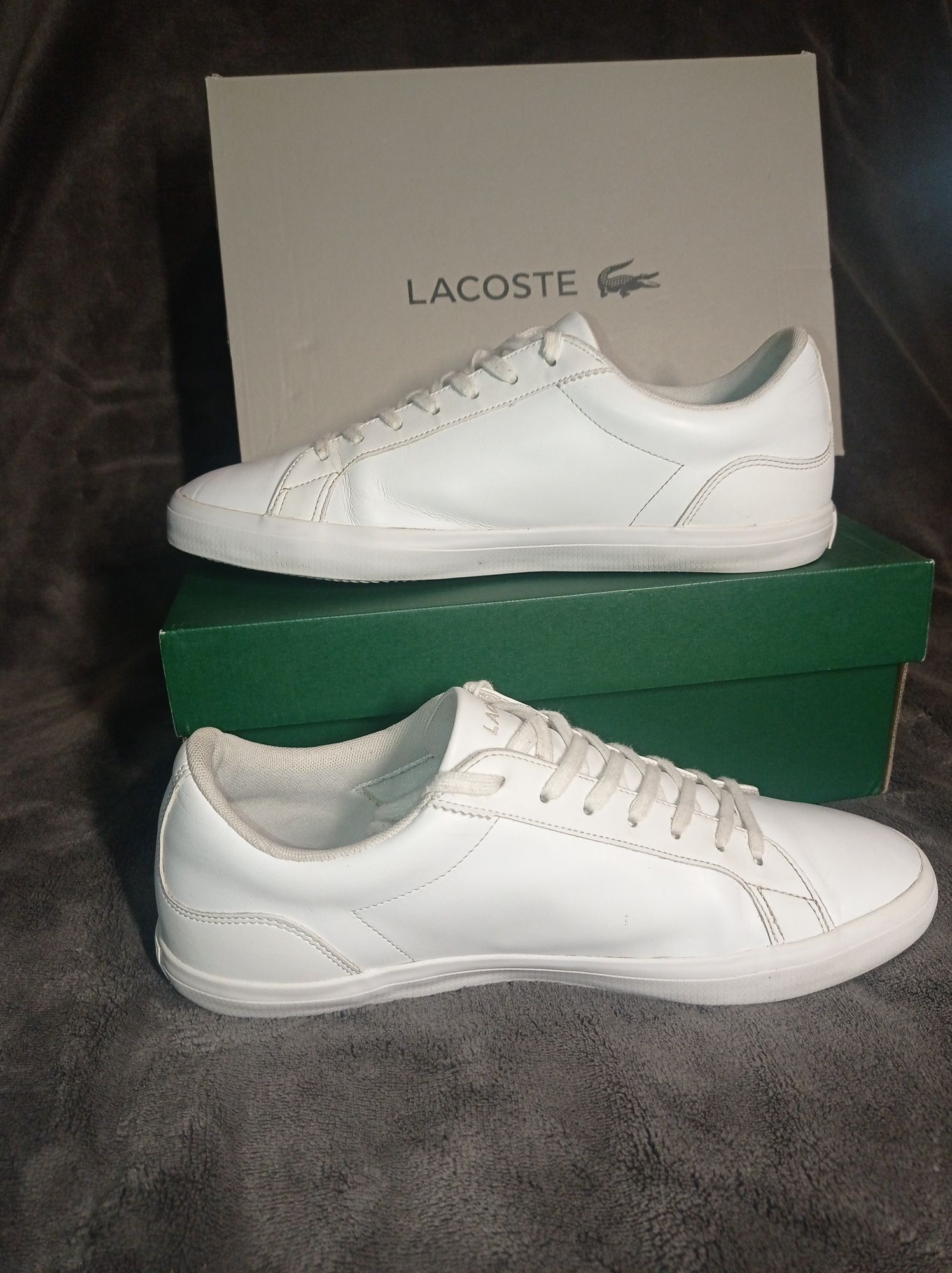 Buty Lacoste Lerond rozmiar 43 wkładka 27,5 cm białe trampki skórzane