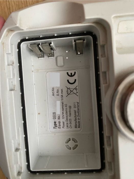 Leica GS08 + CS10 — Equipamento de Topografia com Extras