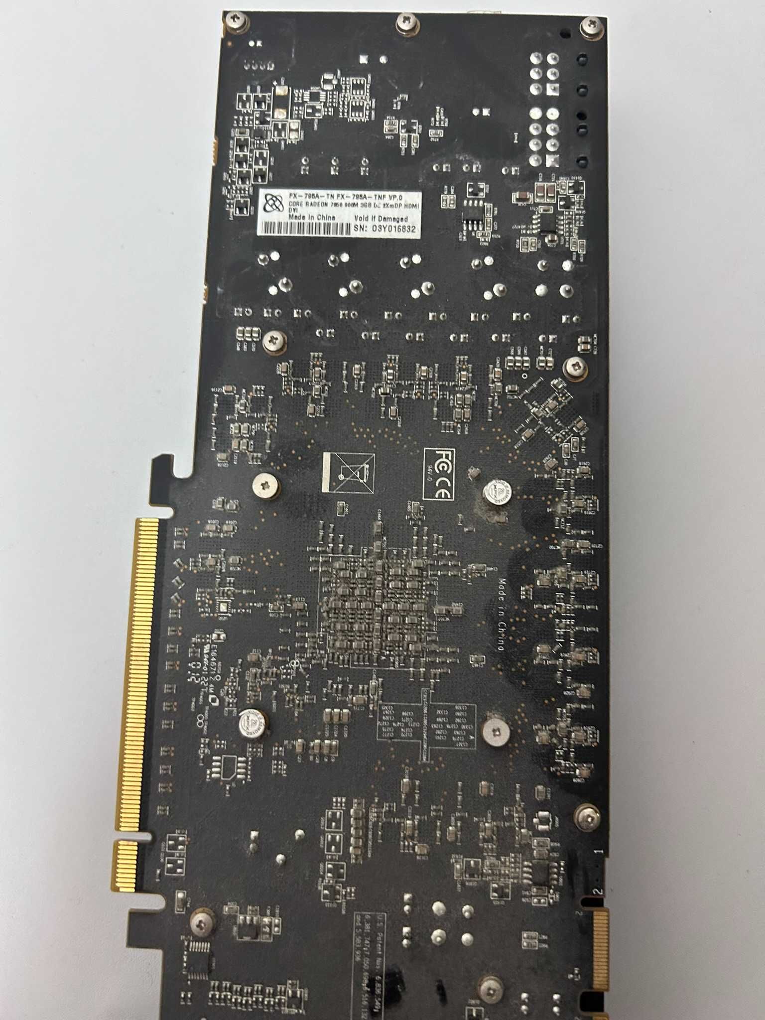 Placa Gráfica Core RADEON 7950 3GB