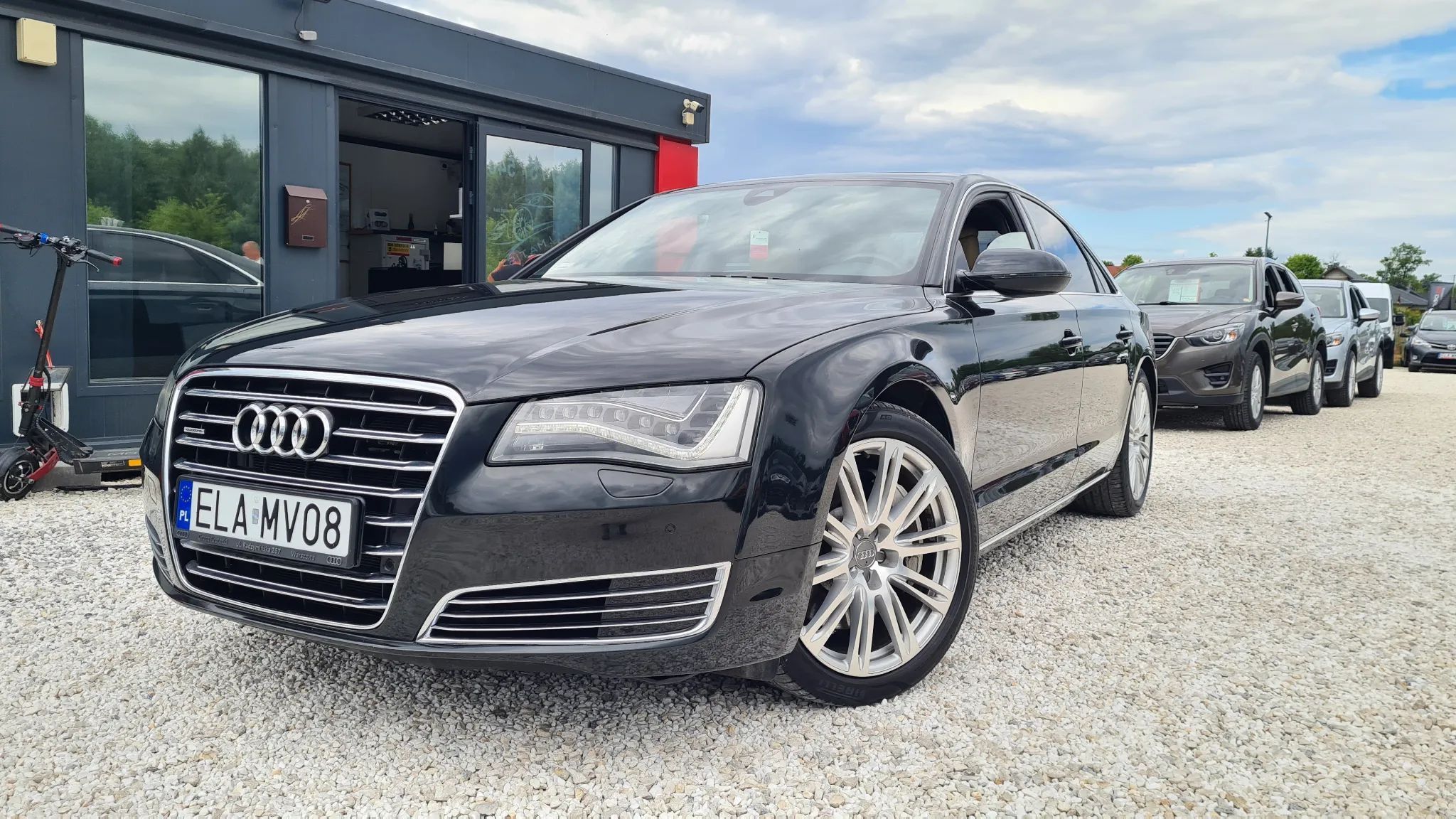 Audi A8 Automat 4,0 benzyna 430KM Skóry navi Quattro