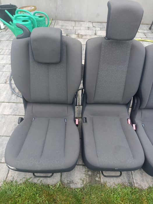 Fotele Renault scenic 2