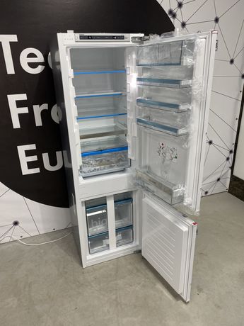 Новий вбудований встраиваемый холодильник Siemens, 177 см