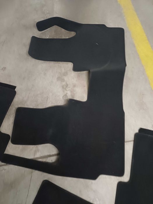 Dywaniki Welurowe V klasa 7 miejsc oryginalne