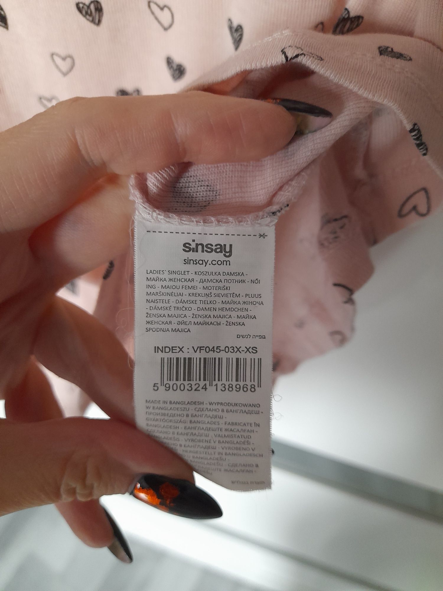 Trzy topy XS-S Sinsay bawełna prążki serduszka pudrowy róż koszulka