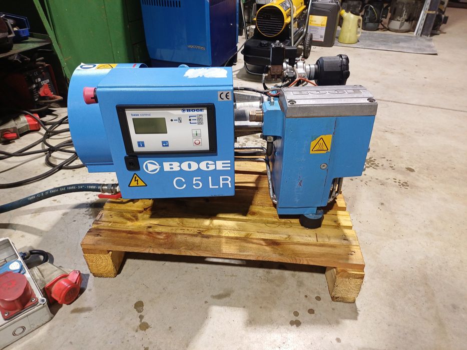 Kompresor śrubowy BOGE 4 kw