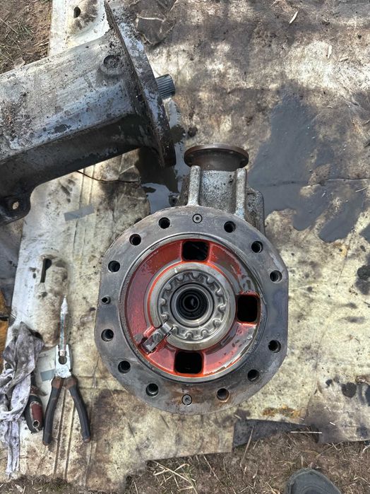 Atlas 1504 Wkład Główka Mostu Wałek Atakujący Mechanizm Różnicowy
