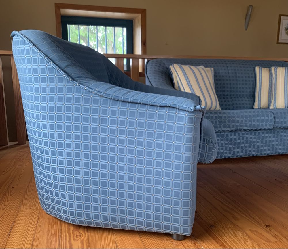 Conjunto sofa 2 lugares + 2 poltronas 1 lugar