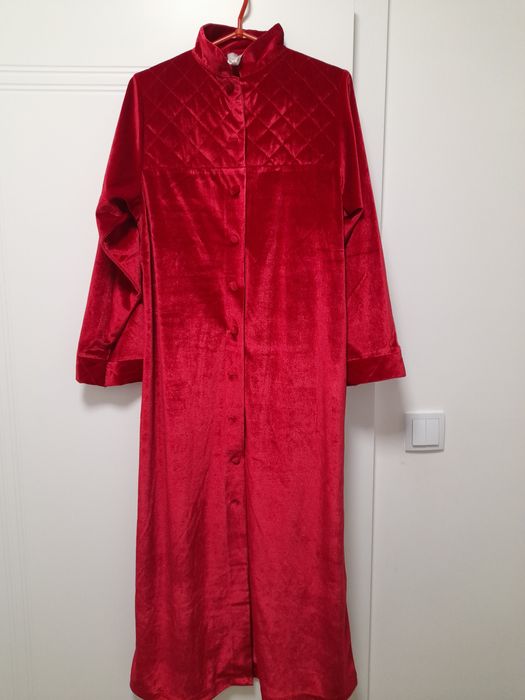 Elegancka welurowa podomka damska