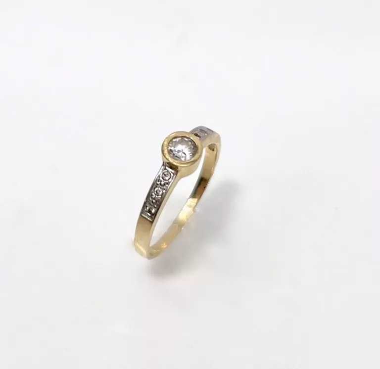 Piękny złoty pierścionek 2,05G/585/R.15
