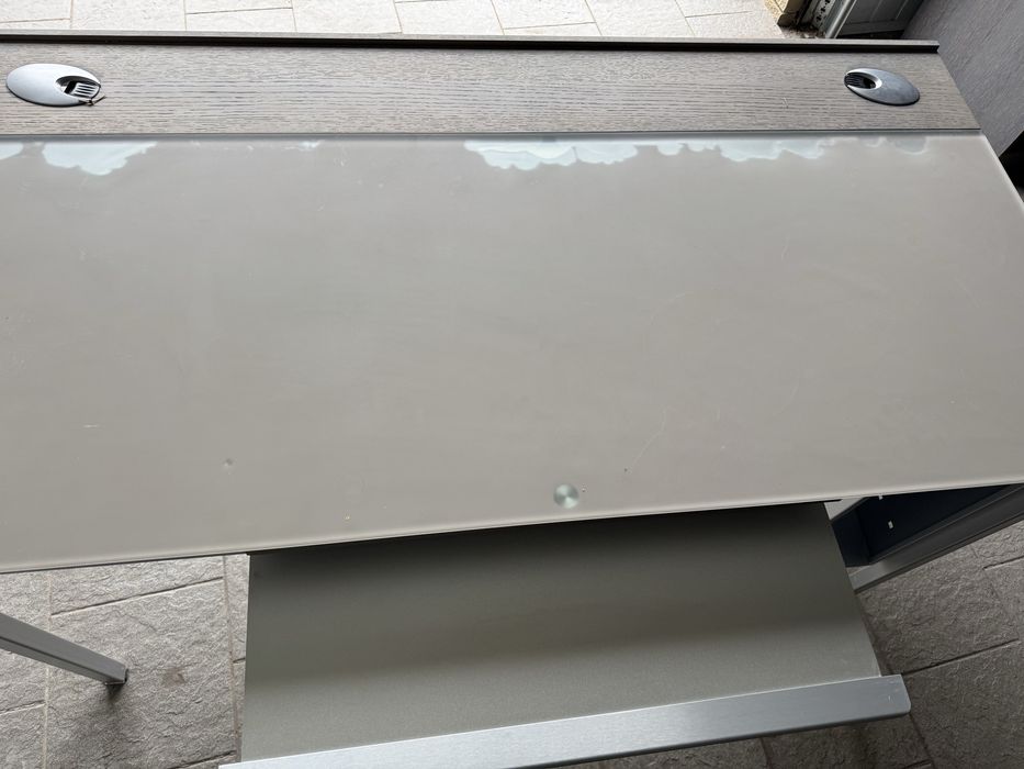 Продам письмовий стіл