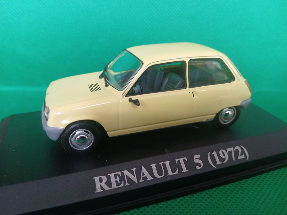 Miniaturas  escala 1/43 Clássicos Meus Queridos Carros 8 modelos