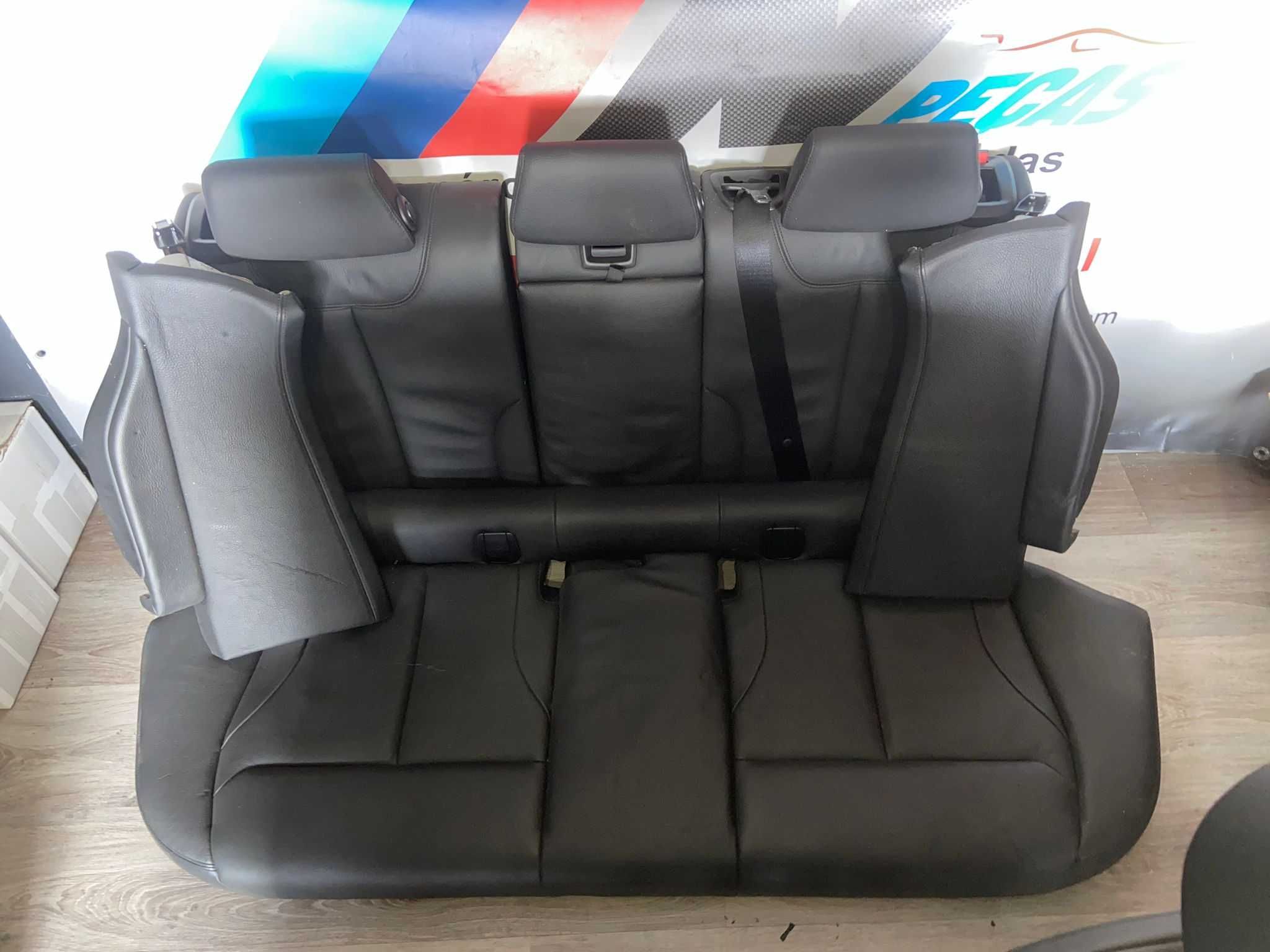 Conjunto de bancos ingleses BMW F34 GT