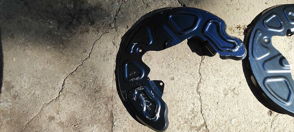 Защитные щитки тормозных дисков Опорные диски Vito w447