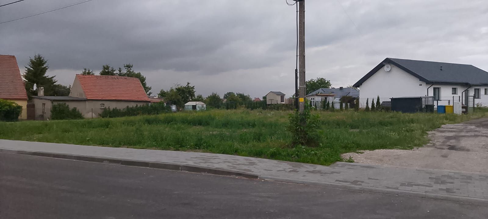 Sprzedam działkę budowlaną w Chełmży.