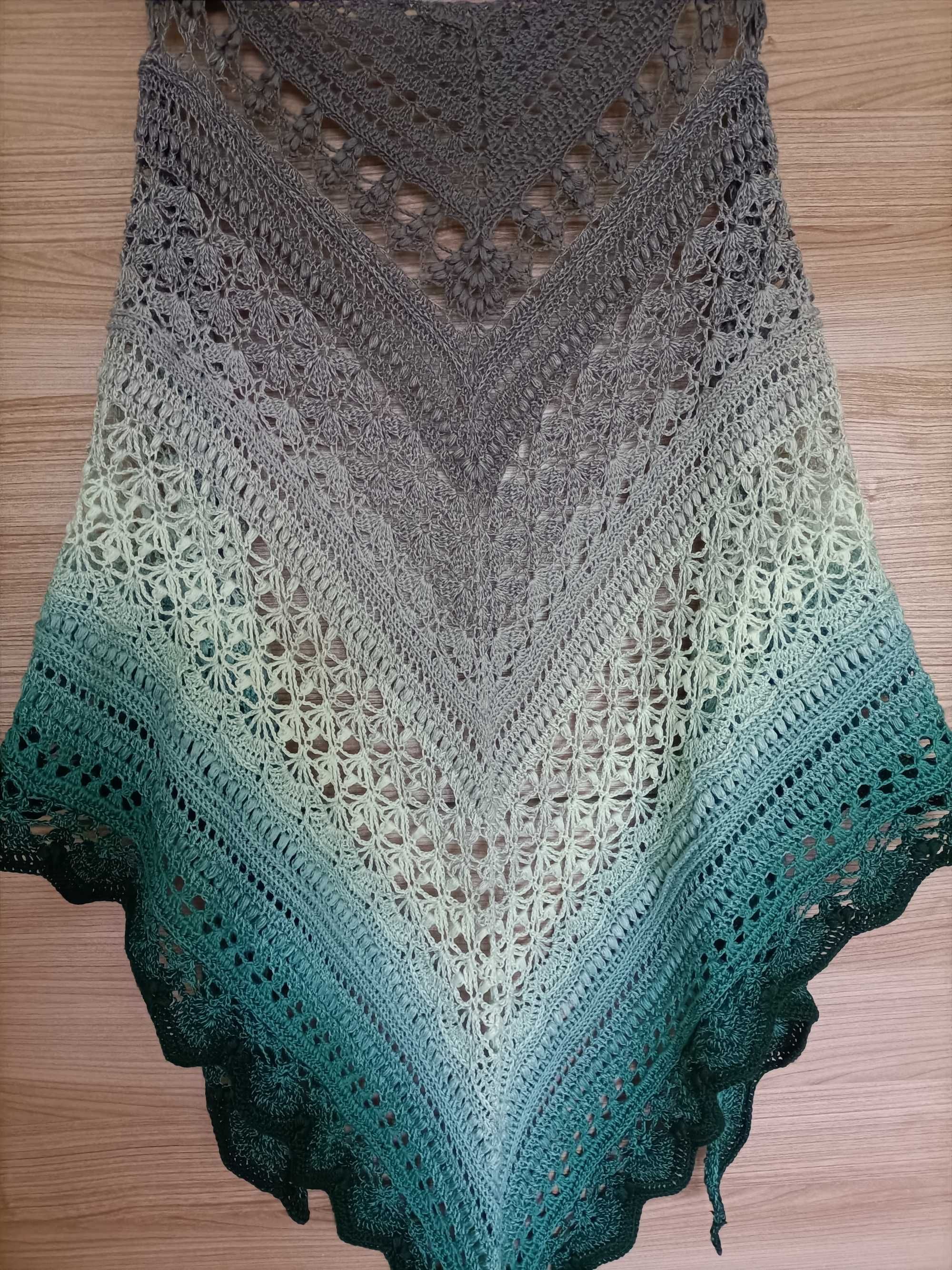 Chusta Ombre, ręcznie robiona na szydełku, szydełko, Handmade